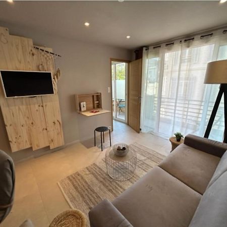Le Bristol Apartment Кан Екстериор снимка